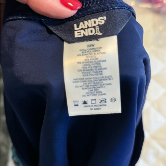 Land's End- Navy Leaves Quick Dry Board Swim Skort- Size: 22W- Never Worn! - Picture 4 of 5